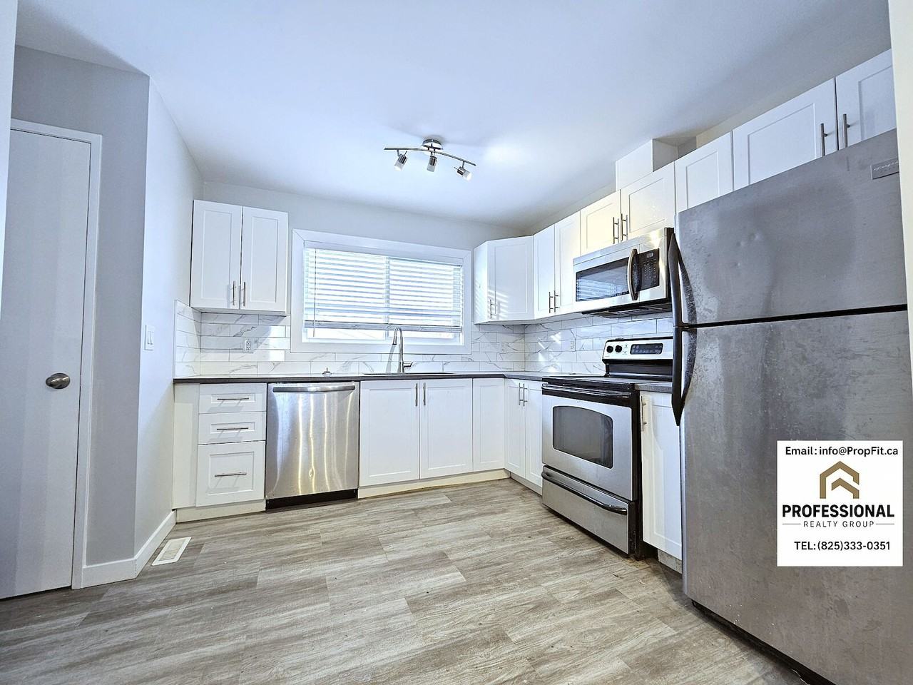 4308 70 St Nw - Photo 2 of 10