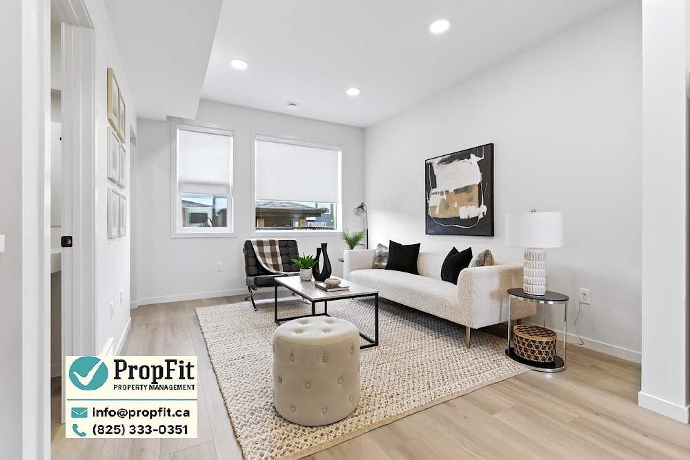 7470 Klapstein Cres Sw - Photo 3 of 11