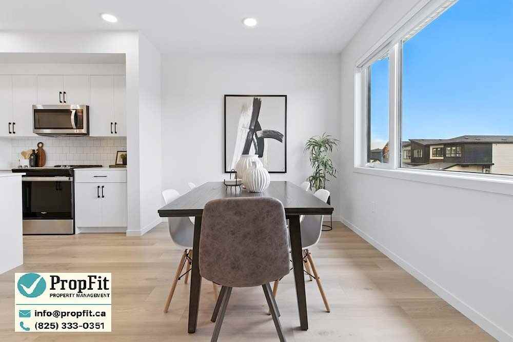 7470 Klapstein Cres Sw - Photo 4 of 11