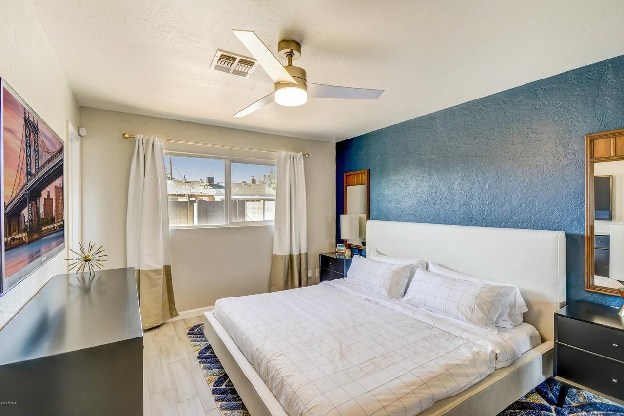 8652 E Cambridge Ave #1 - Photo 5 of 11