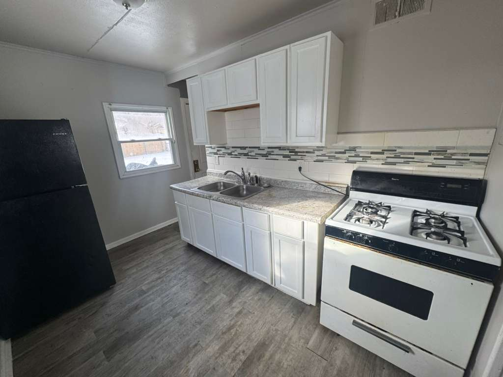 4018 Tyler St #1 - Photo 3 of 11