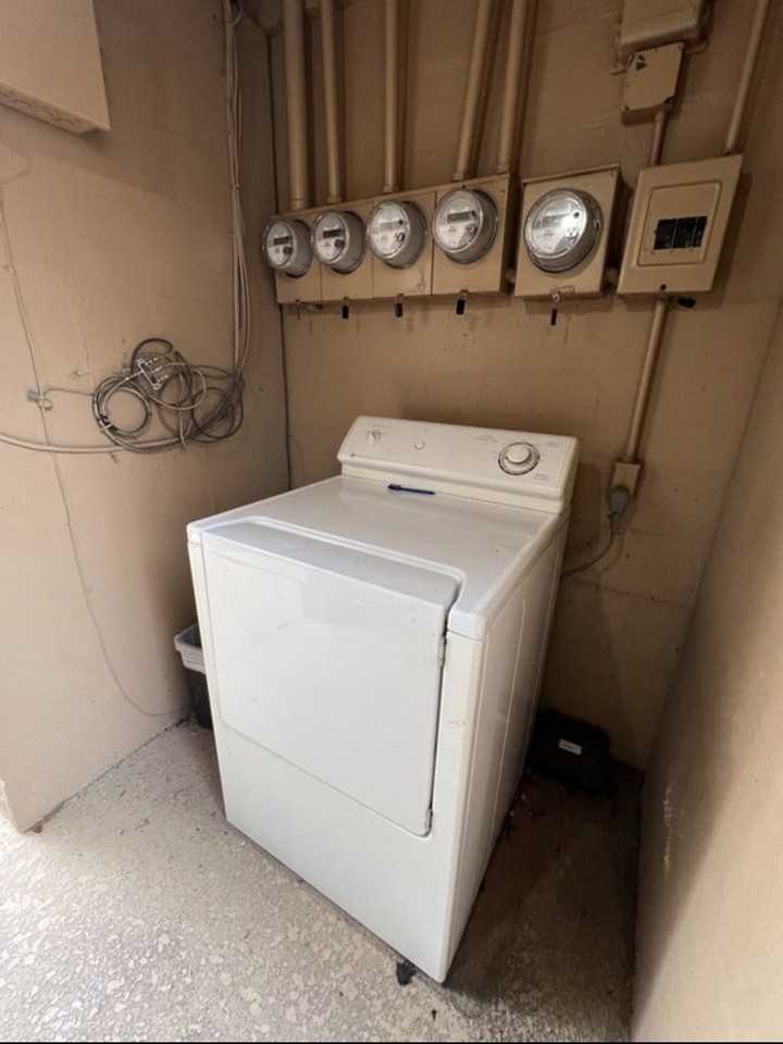 478 C St #1 - Photo 4 of 11