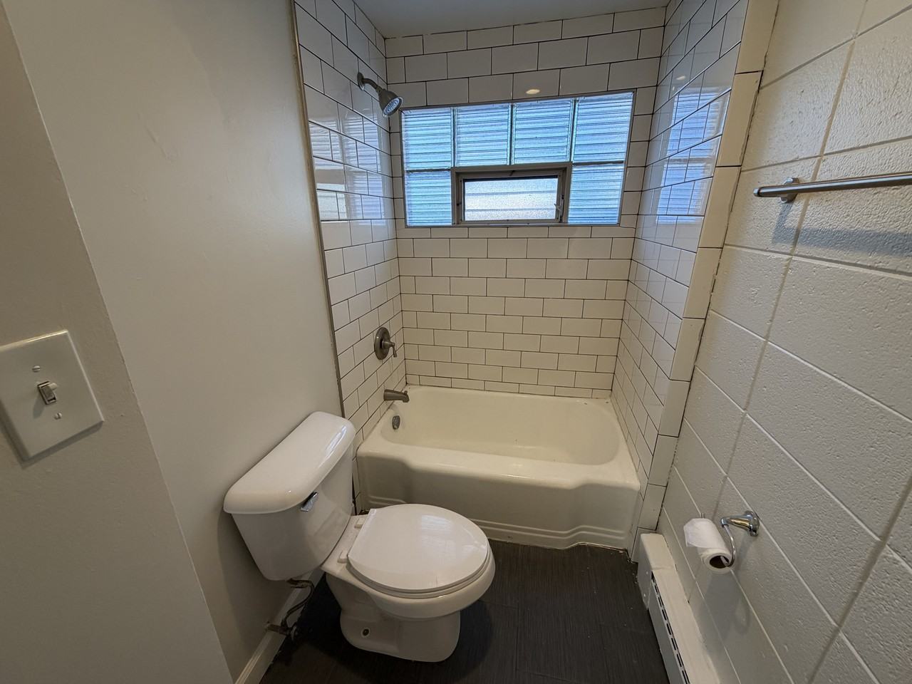 26 E Washington Ave #4 - Photo 7 of 9