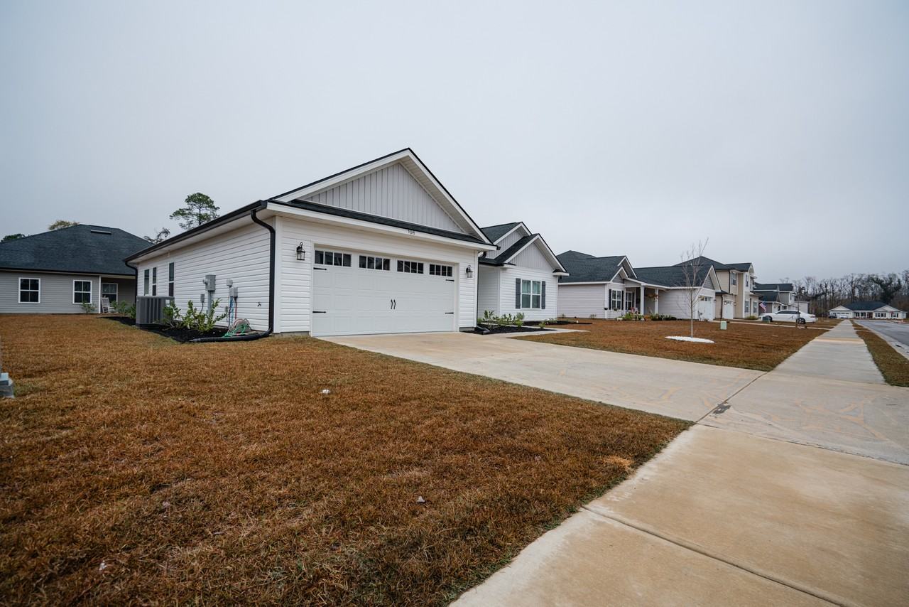 106 Holland Dr #1 - Photo 3 of 44