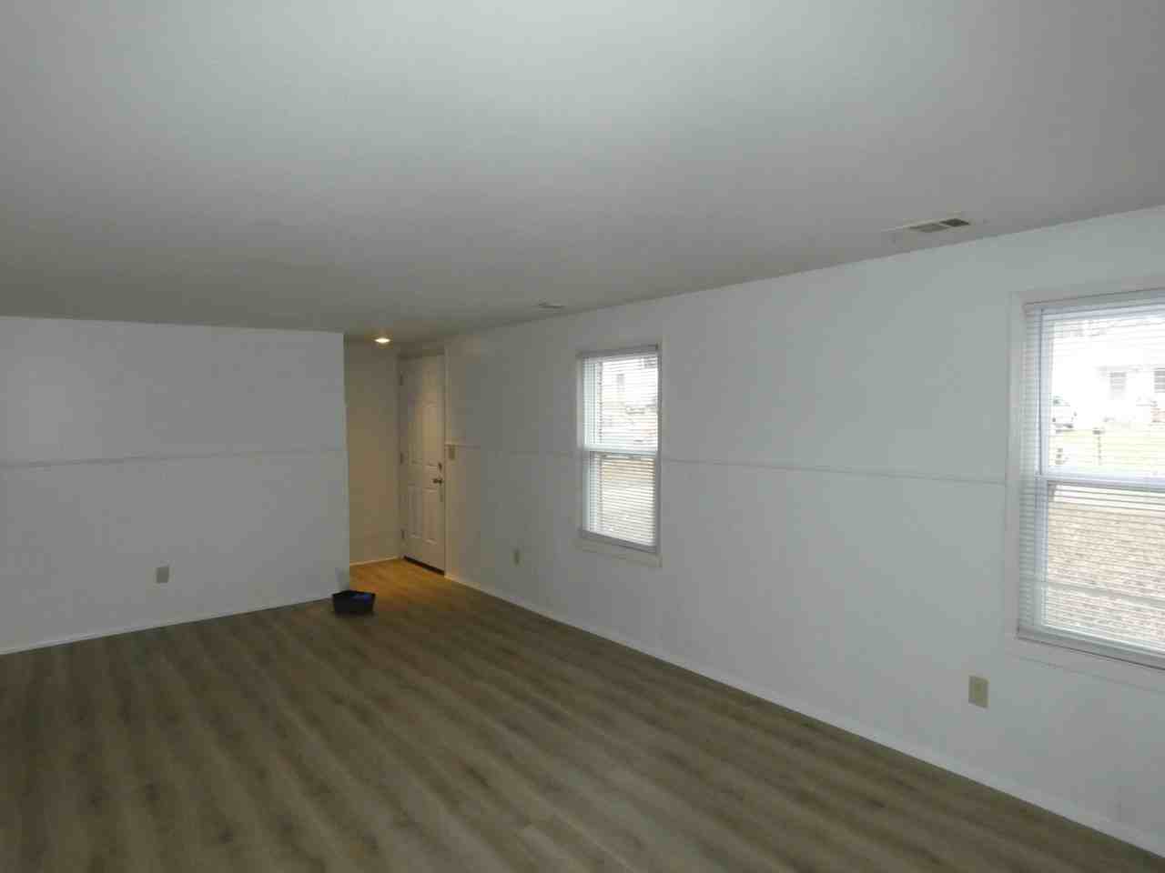 5045 Ne 56th Pl - Photo 3 of 22