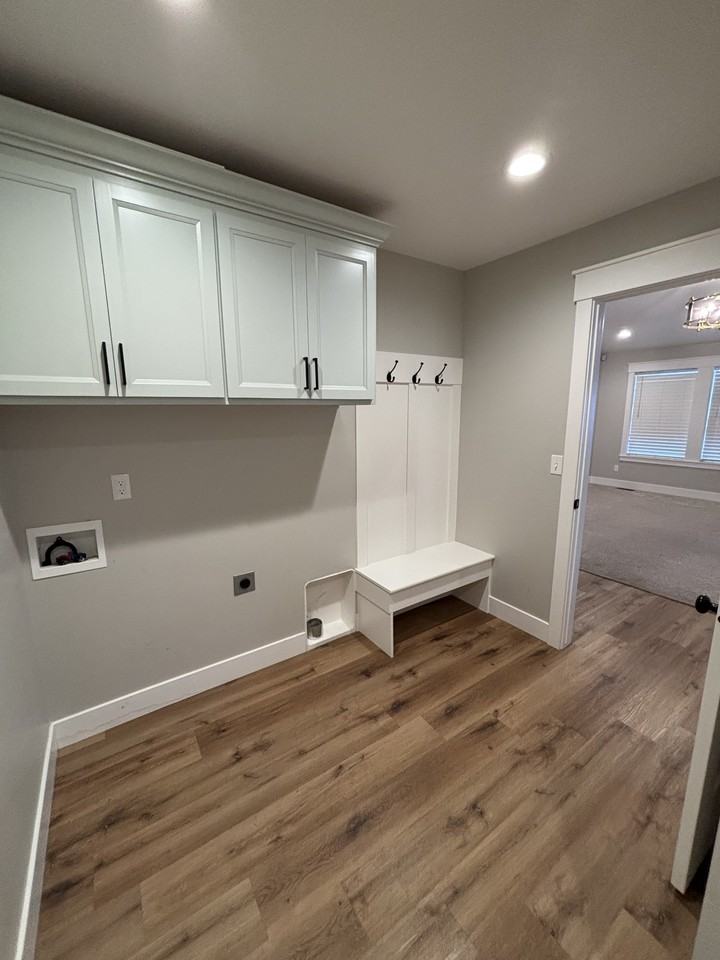 696 Regency Ln #1 - Photo 7 of 17