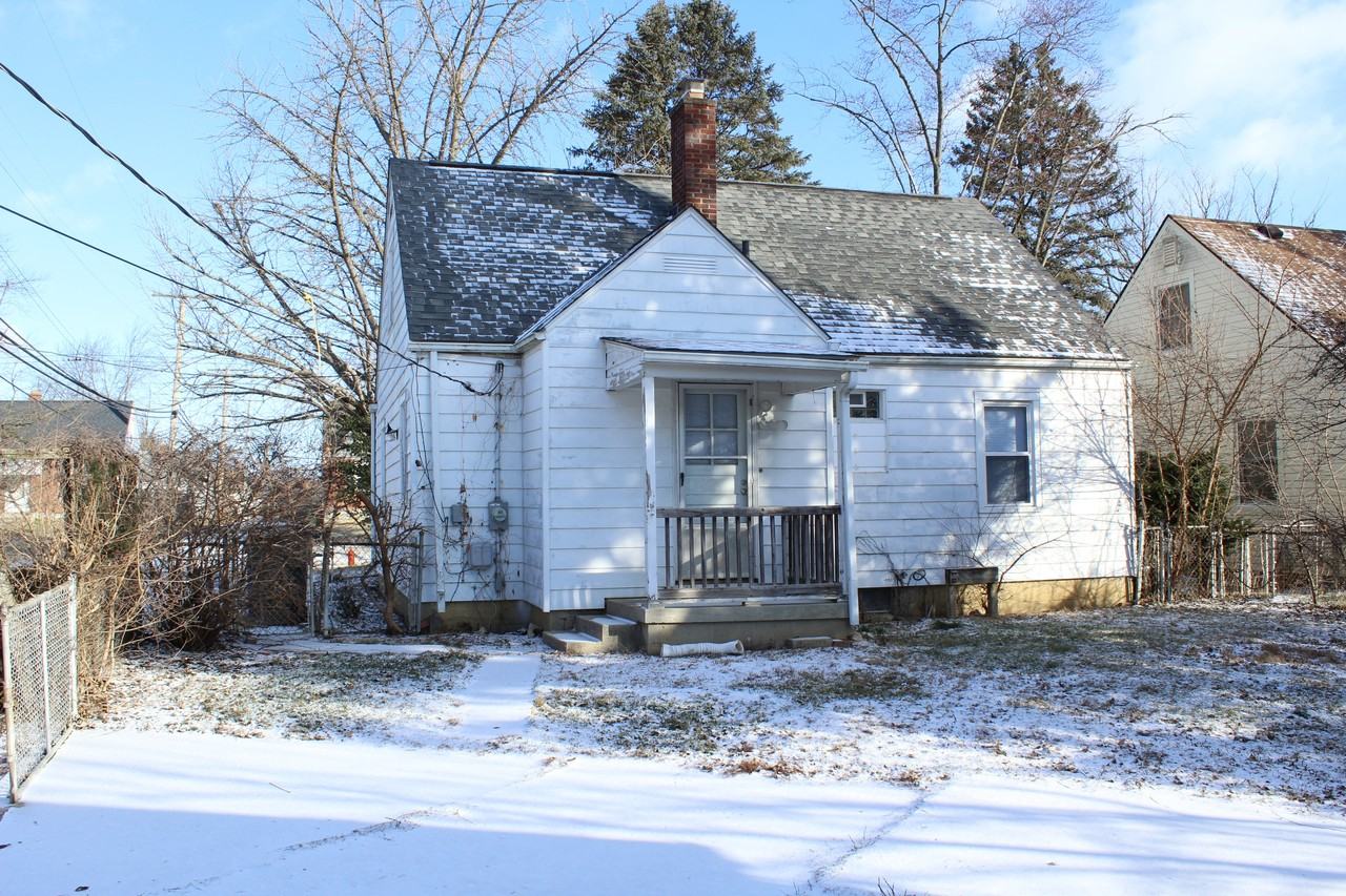 1749 Piedmont Rd #1 - Photo 4 of 26