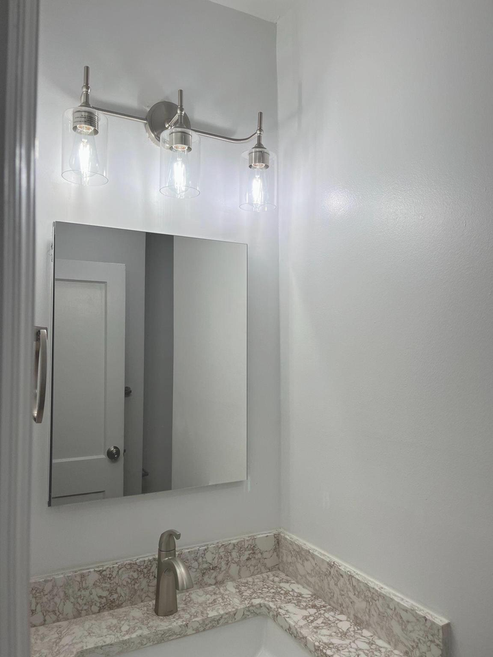 1705 Tulip Street - 11205 Maple Avenue1205 Maple Avenue #1 - Photo 6 of 19