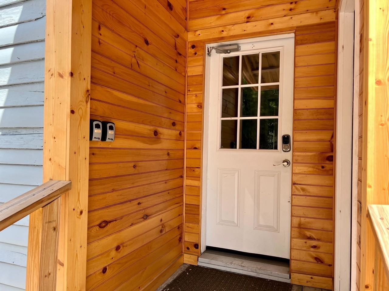 813 N Hall Of Fame Dr #4 - Photo 5 of 37