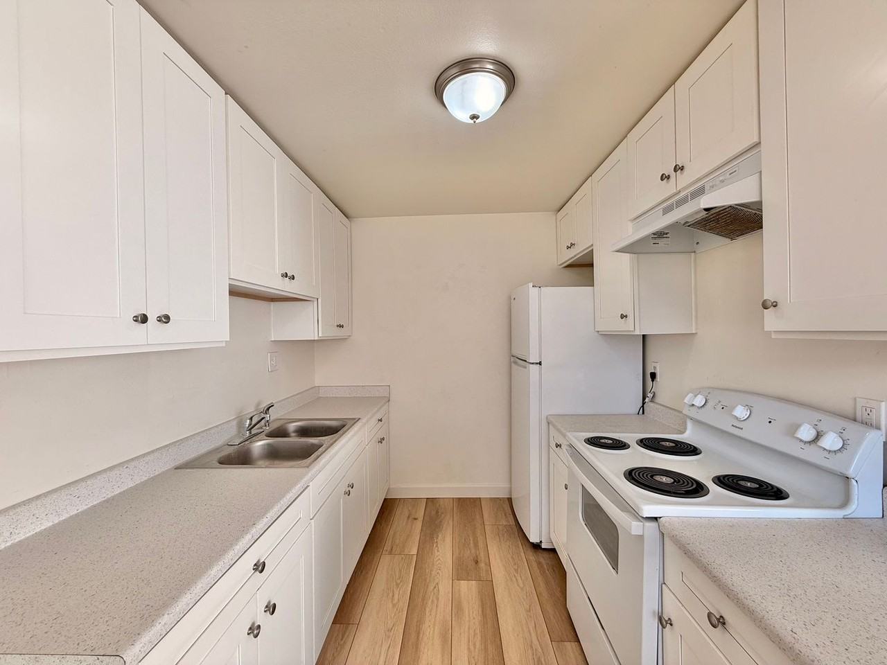 7014 Amherst St - Photo 2 of 7