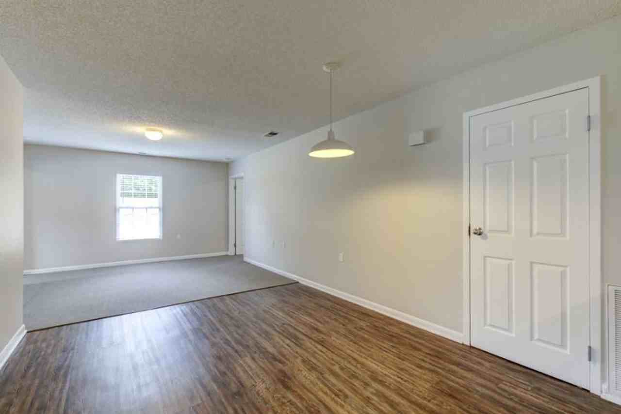 44 Fantasy Ln #D - Photo 4 of 21