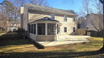 featured image of 305 Peachtree Ln