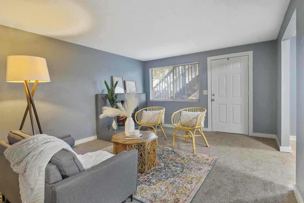 911 E Indiana Ave Apartments! - Photo 4 of 10