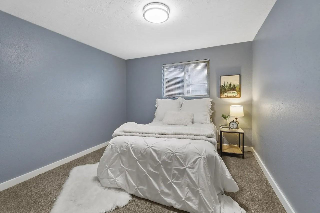 911 E Indiana Ave Apartments! - Photo 6 of 10