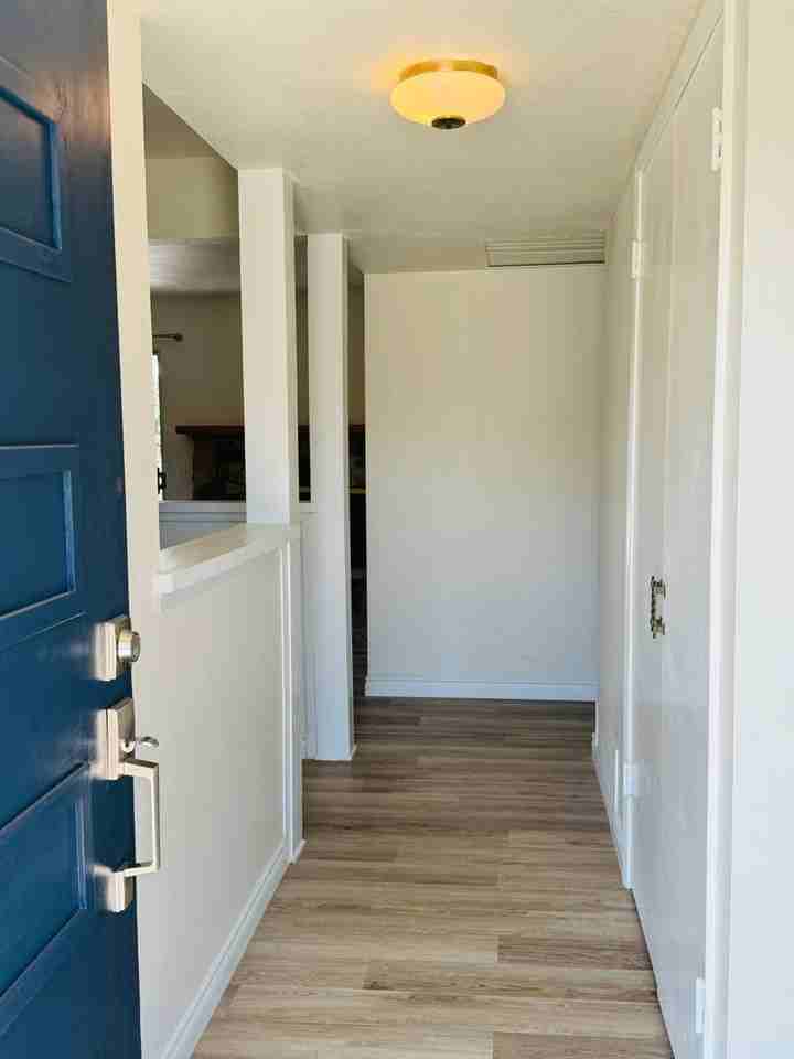 2105 E Petunia St - Photo 2 of 29