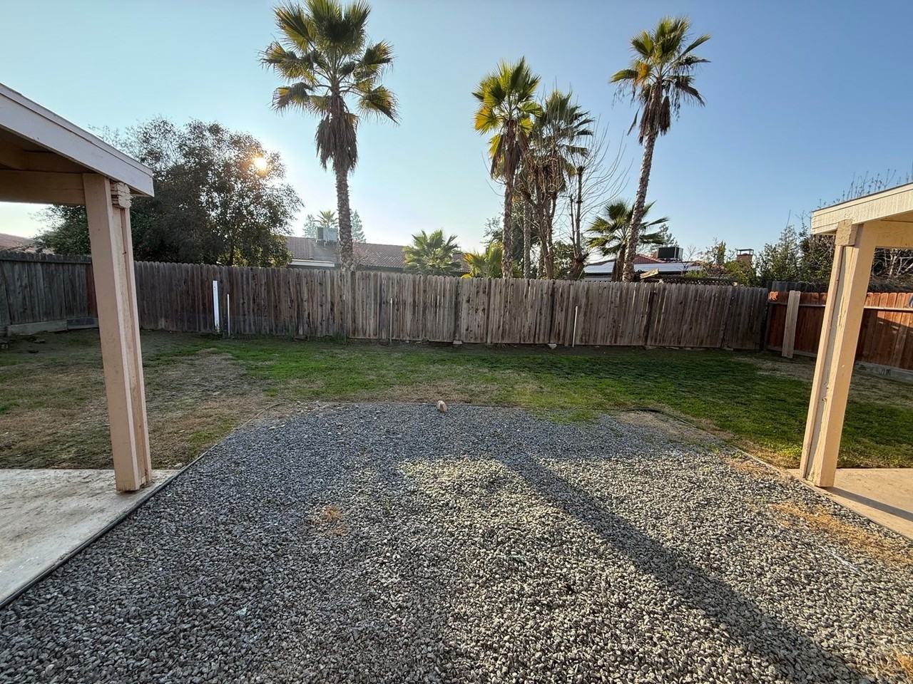 1743 N Maple St - Photo 7 of 19