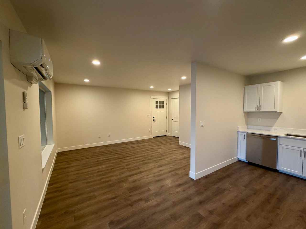 Sunrise Villas Apartments - Photo 3 of 39