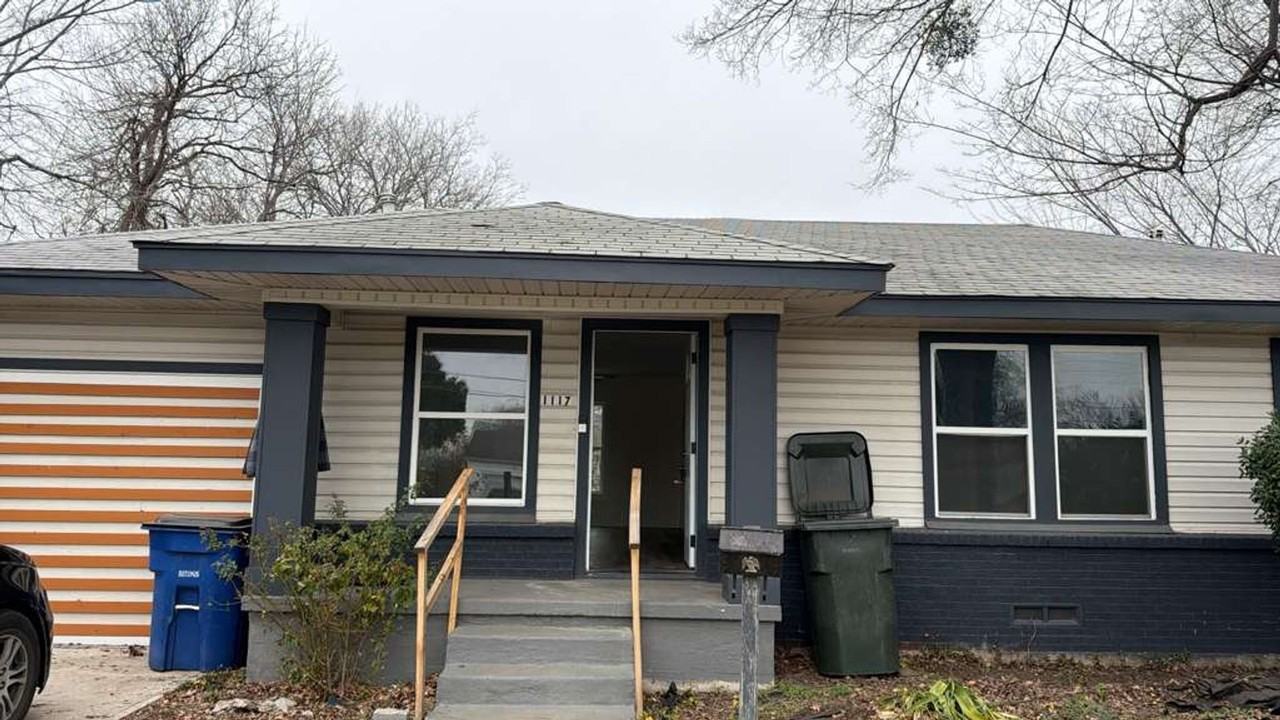 1117 Ryan Ave - Photo 2 of 13