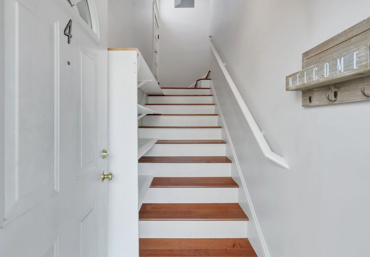 3624 Whitman Ave N - Photo 3 of 26