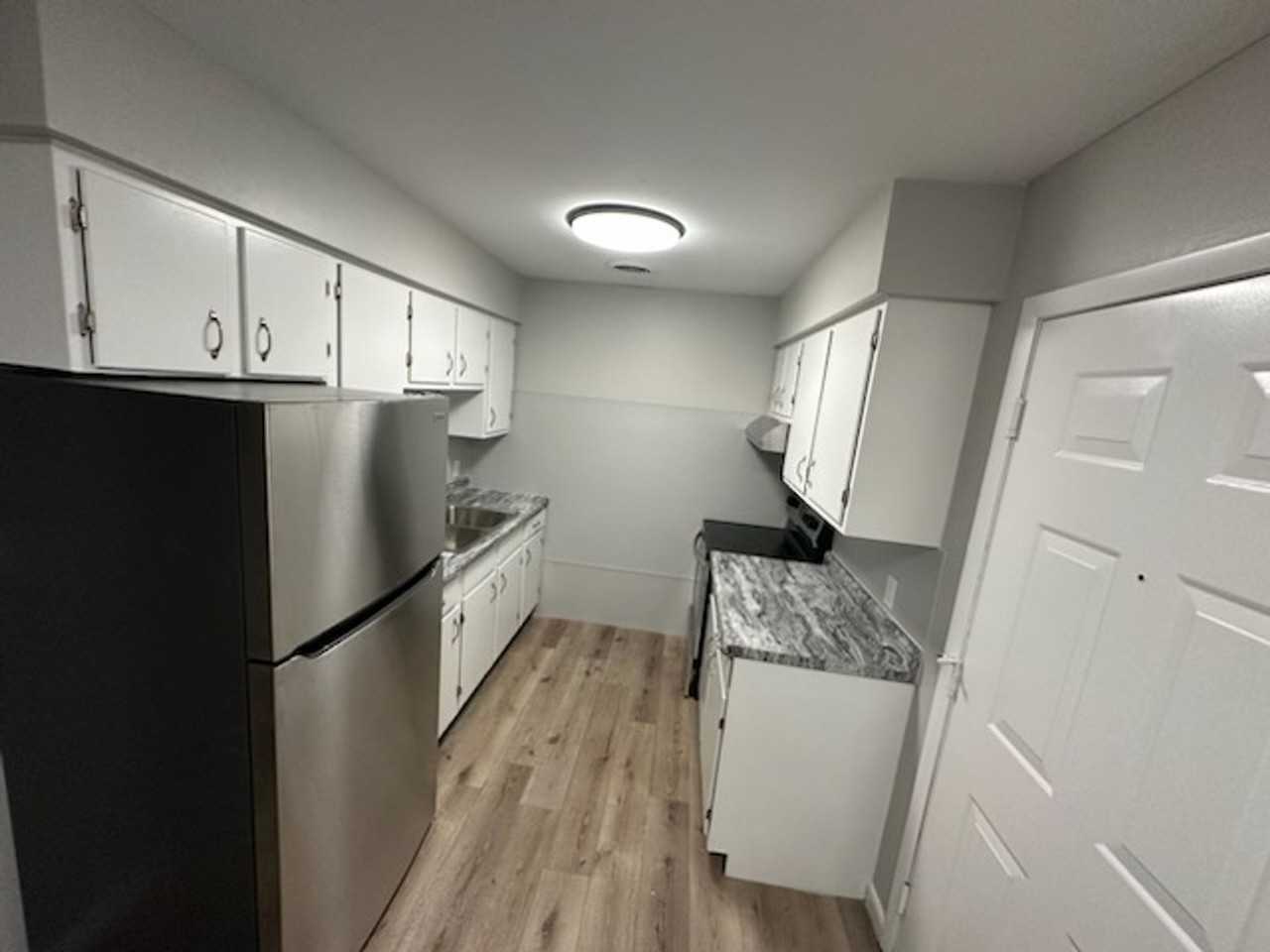 404 S Urbana Ave - Photo 5 of 10