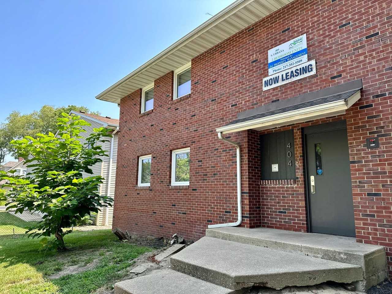 404 S Urbana Ave - Photo 6 of 10