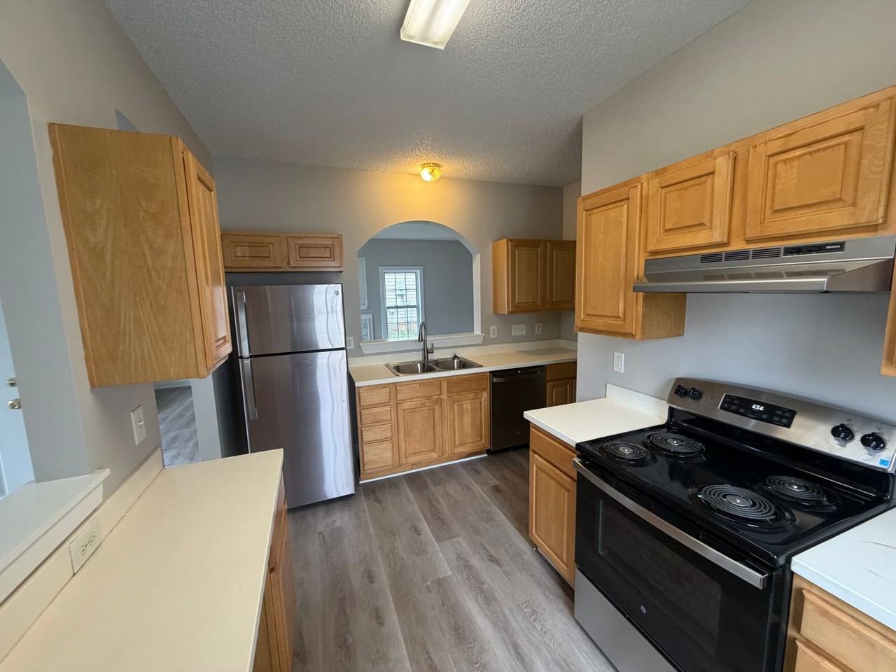 1919 Olsen Ln - Photo 6 of 16