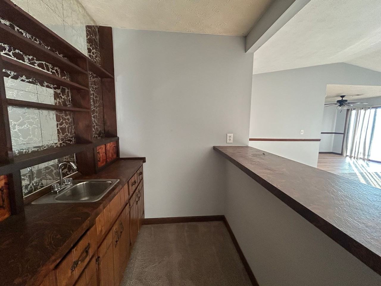 3123 Shoal Creek Ct - Photo 3 of 17