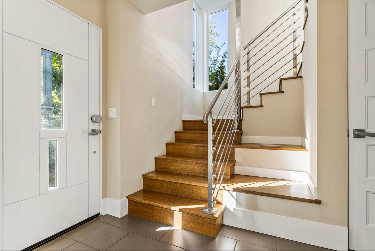 559 Lytton Ave - Photo 3 of 25