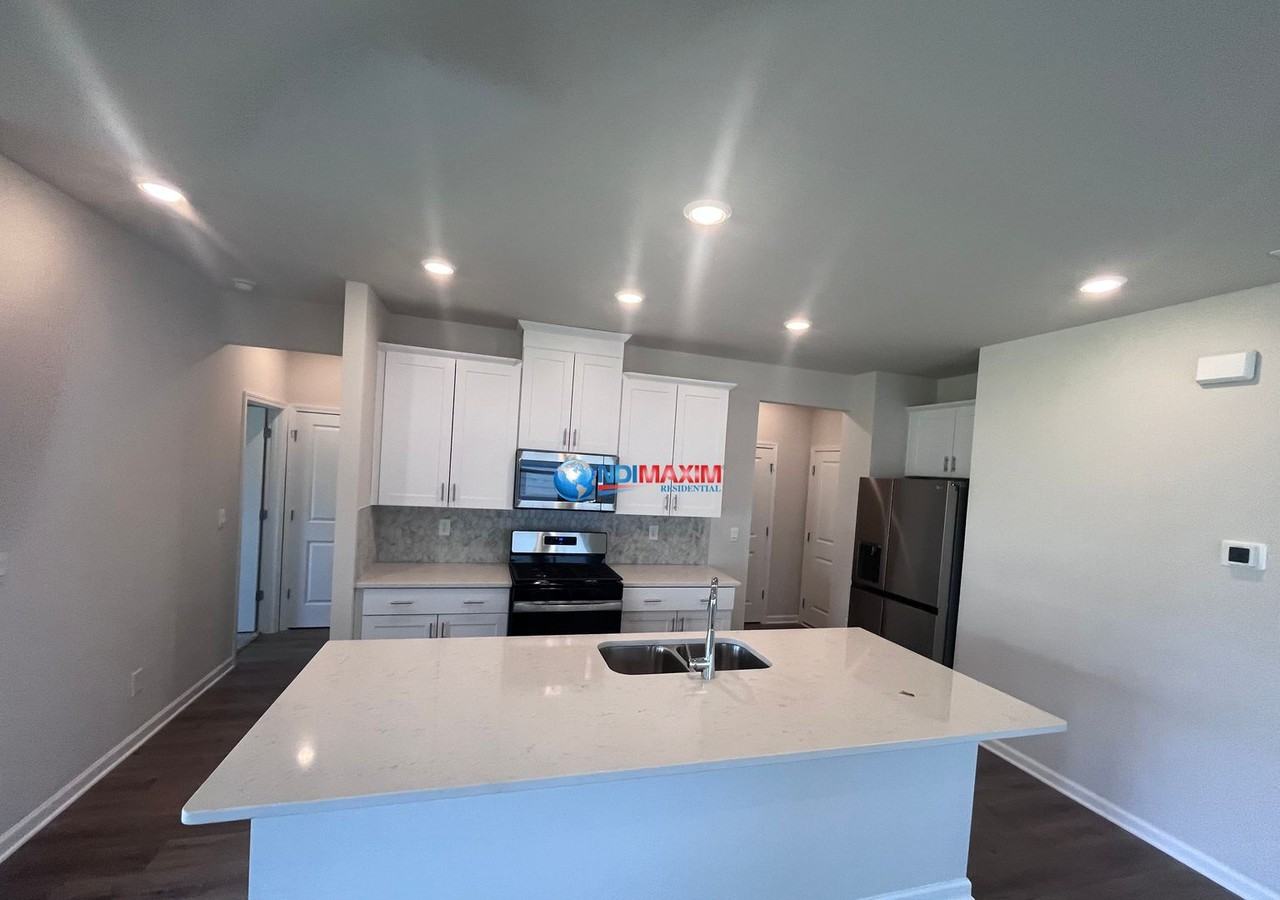 4738 Red Lion Pl - Photo 2 of 15