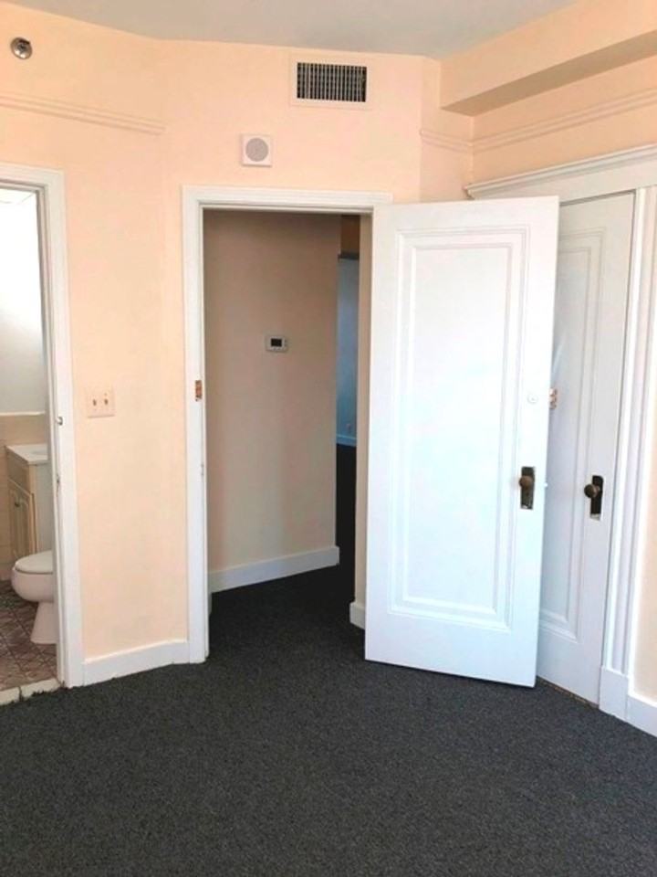 475 Commonwealth Ave - Photo 6 of 15