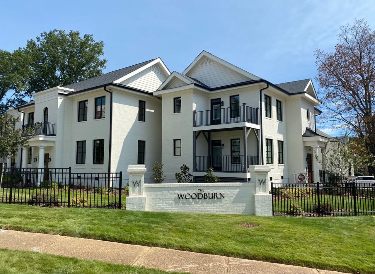 605 Smedes Pl - Photo 3 of 22