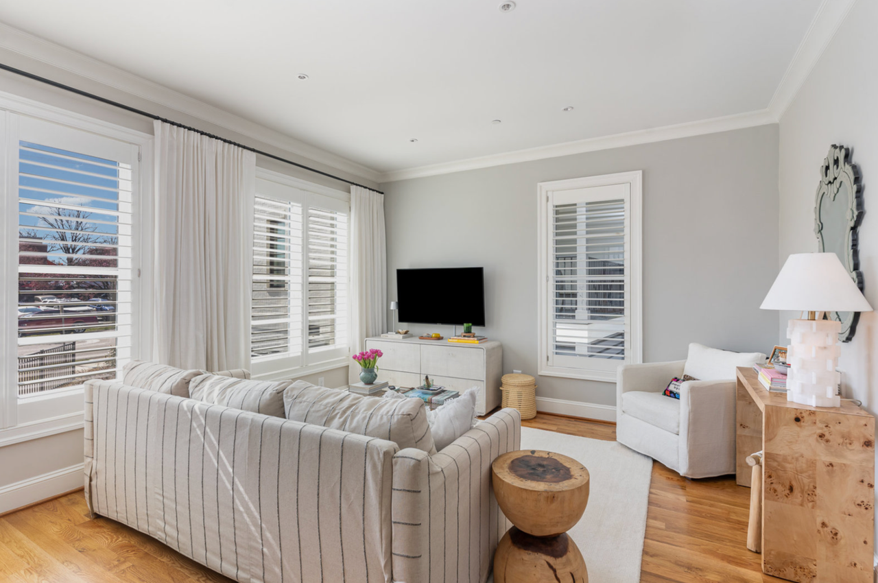 605 Smedes Pl - Photo 6 of 22