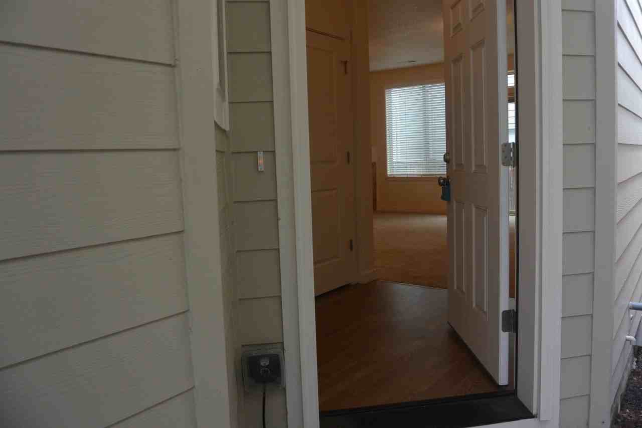 13106 Ne 25th St - Photo 2 of 18