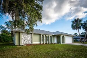 featured image of 504 Vannell St