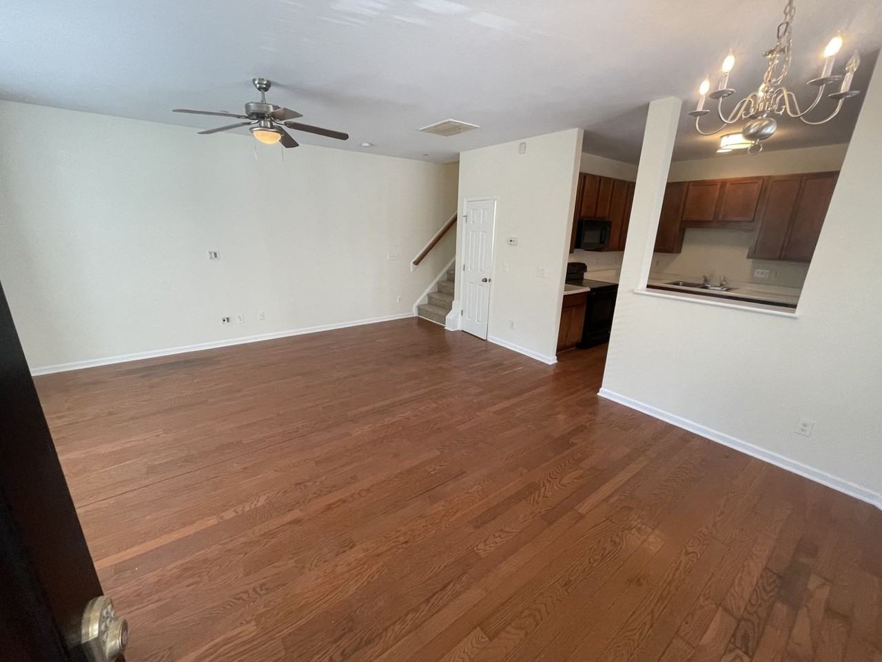 1130 Renewal Pl - Photo 7 of 20