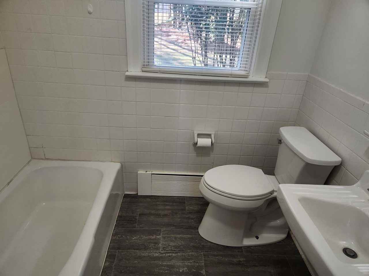 706 E 6th Ave - Photo 5 of 10