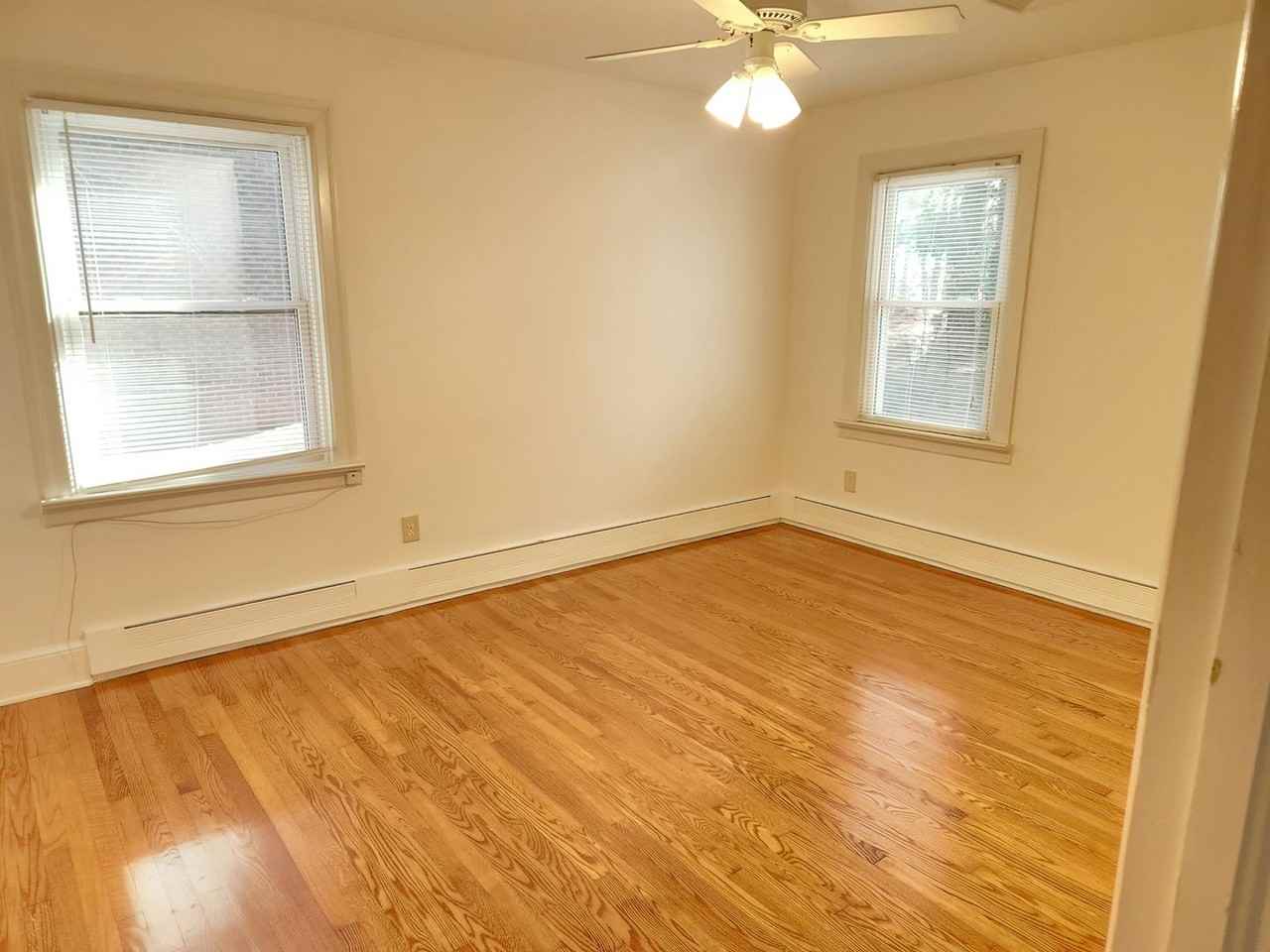 706 E 6th Ave - Photo 7 of 10