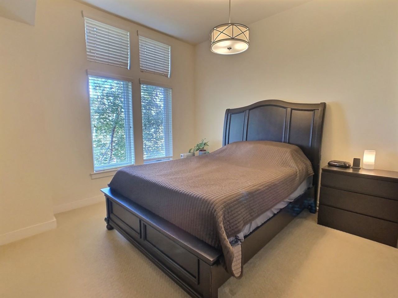 807 Frederick Cmns - Photo 7 of 22