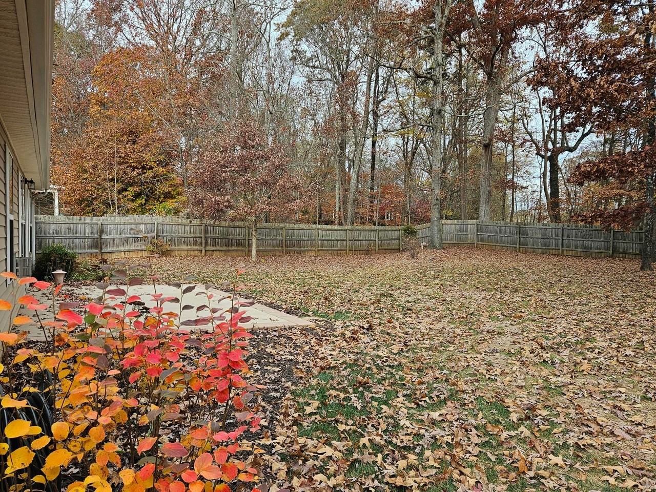 165 Jacobs Woods Cir - Photo 3 of 26