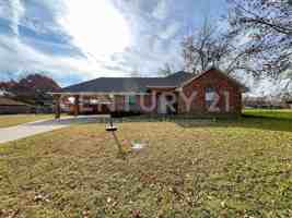 featured image of 408 W Morton St