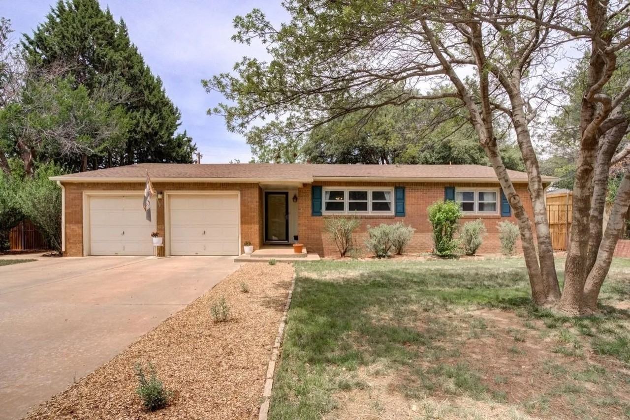 4804 16th St - Photo 3 of 29