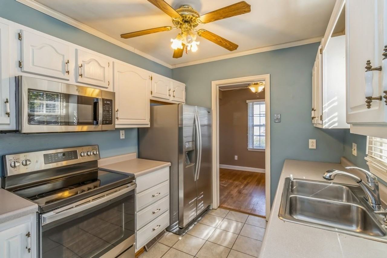 1626 Northwest Dr - Photo 7 of 16