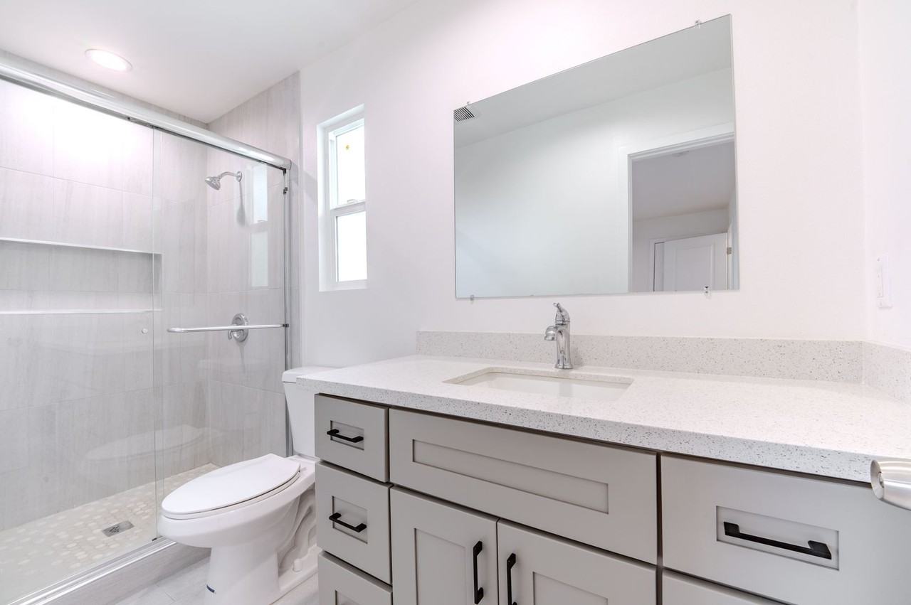 12301 Flint Pl - Photo 6 of 8