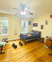733 Parker St - Photo 1 of 1