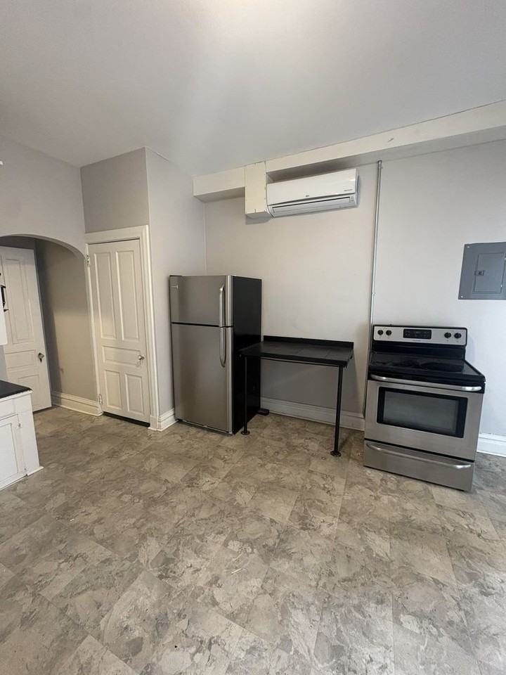 The Hamilton - Photo 3 of 11