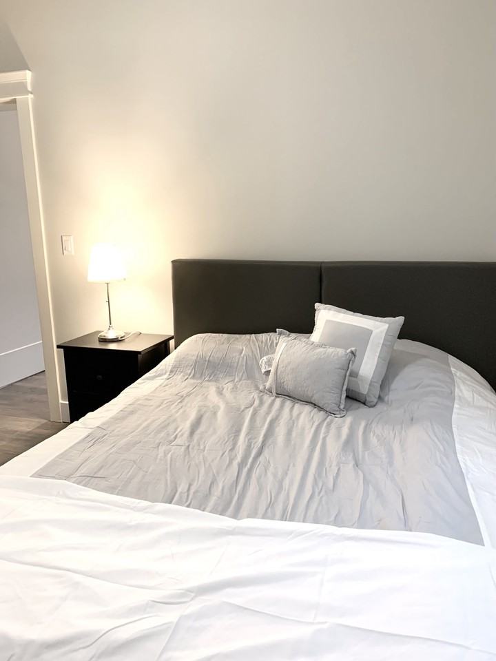 6028 Granville Avenue #106 - Photo 4 of 11