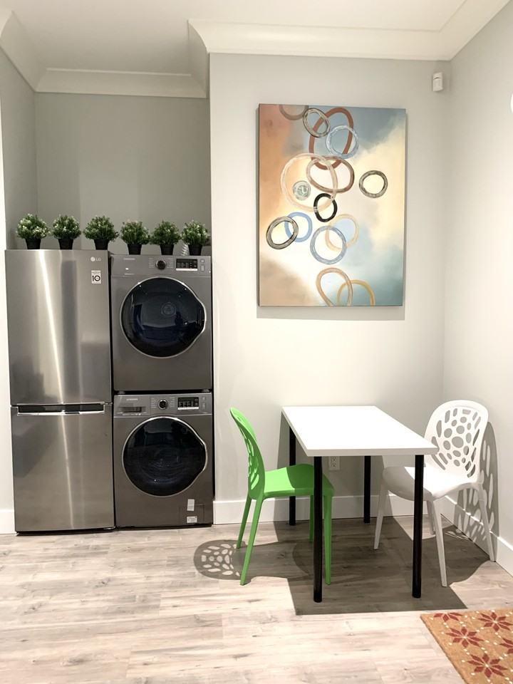 6028 Granville Avenue #106 - Photo 5 of 11