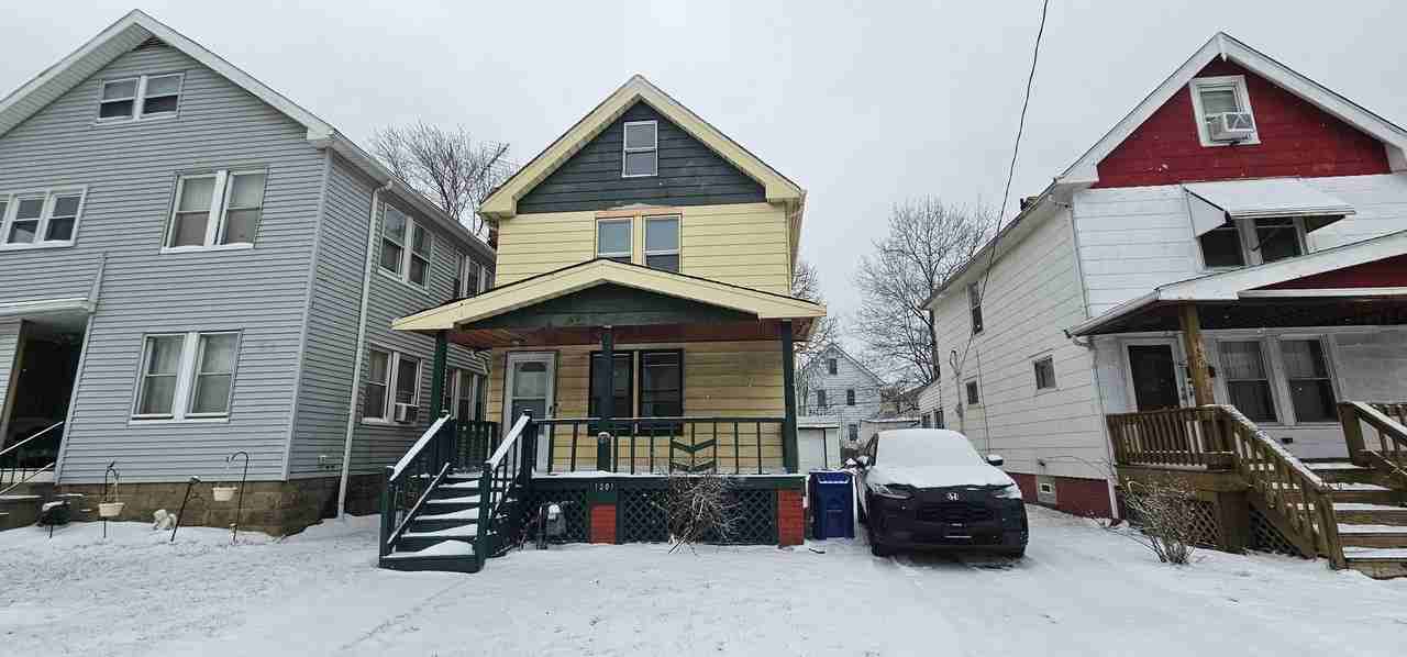 1201 E 172nd St - Photo 4 of 19