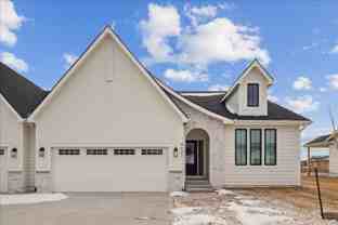 4607 Nw 17th St - Photo 1 of 1