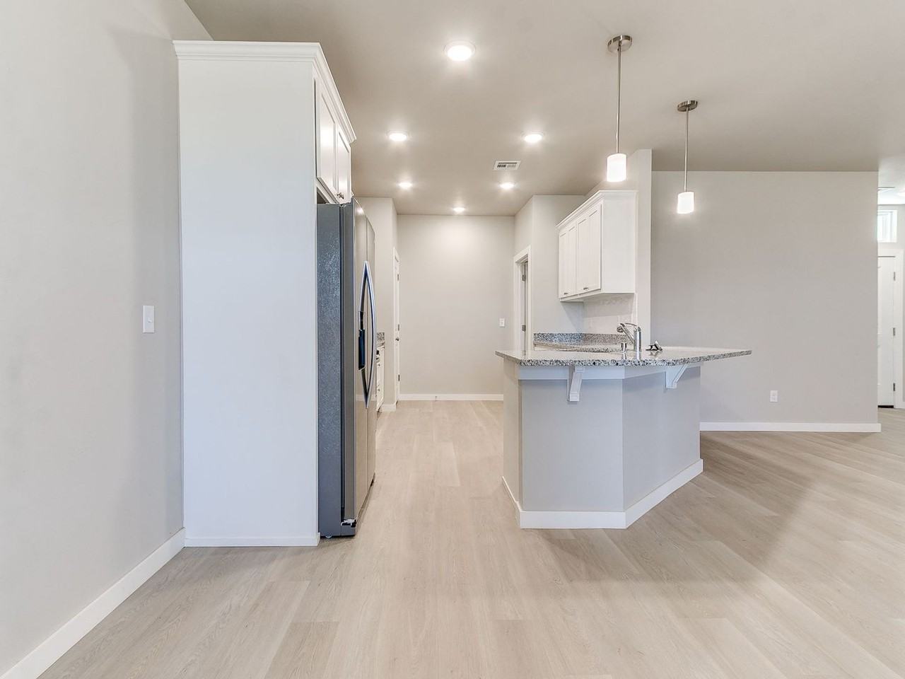 8325 Nw 163rd Ter - Photo 6 of 47